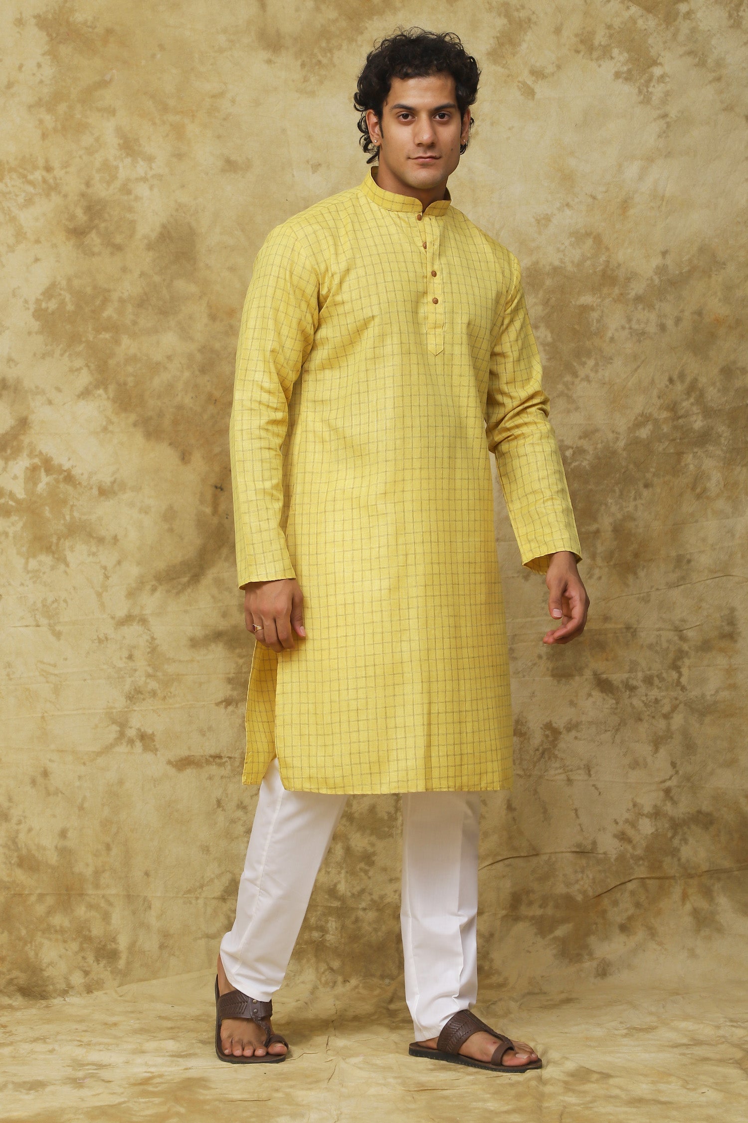 Bluesaanchi Men's Checkered Cotton Kurta Set | Swadesiicart
