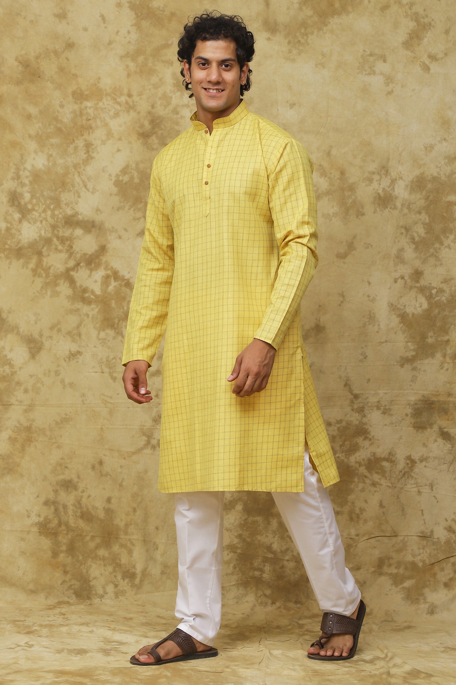 Bluesaanchi Men's Checkered Cotton Kurta Set | Swadesiicart