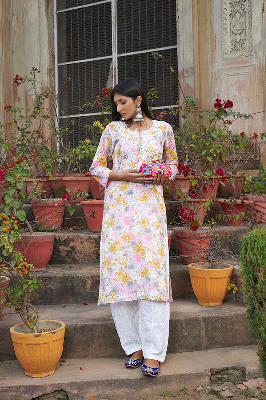 Rangreza Ethnic Leela Mulmul Chikankari Kurta Yellow | Swadesiicart