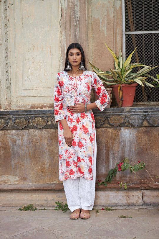 Rangreza Ethnic Leela Mulmul Chikankari Kurta Red | Swadesiicart