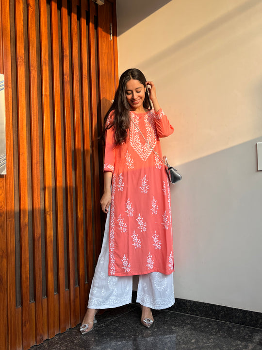 Rangreza Ethnic Liya Chikankari Rayon Kurta Peach | Swadesiicart