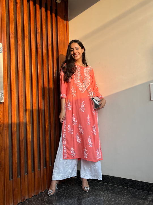 Rangreza Ethnic Liya Chikankari Rayon Kurta Peach | Swadesiicart