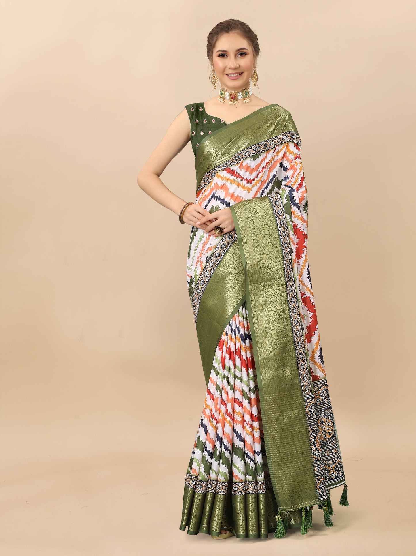 Lorenvalley Fashion Charming Zigzag Digital Print Saree With Heavy Rich Zari Border & Blouse - Mutlicolor - Swadesiicart