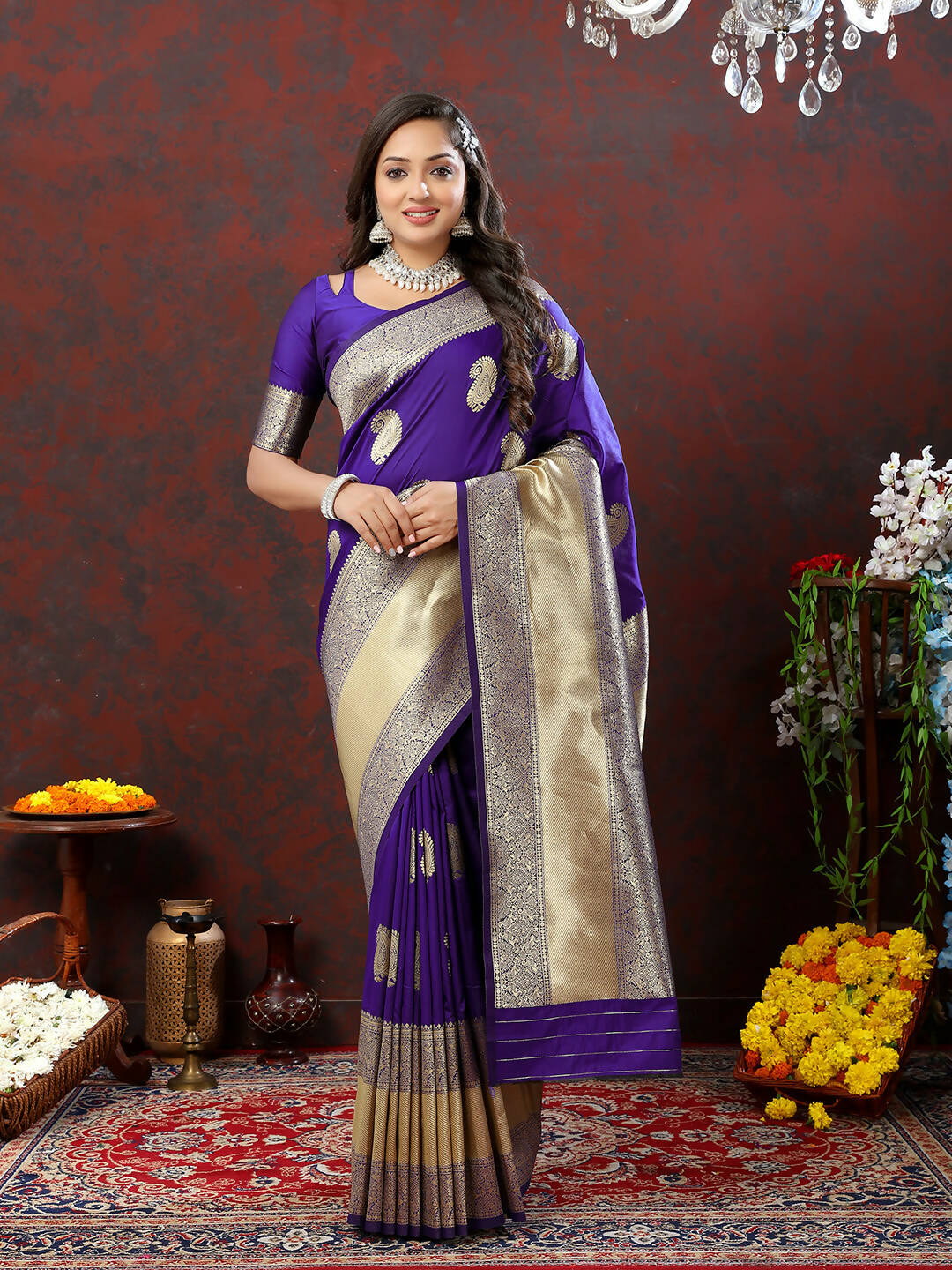 Lorenvalley Fashion Purple Soft Silk Woven Design Gold Zari Weaving Saree - Swadesiicart