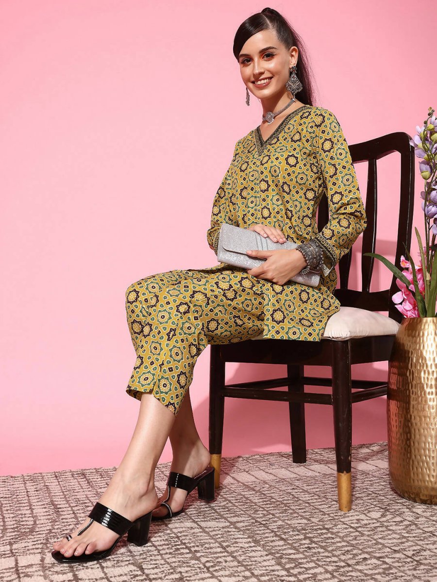 Ahalyaa Women's Traditional Wear Co-ods - Mustard