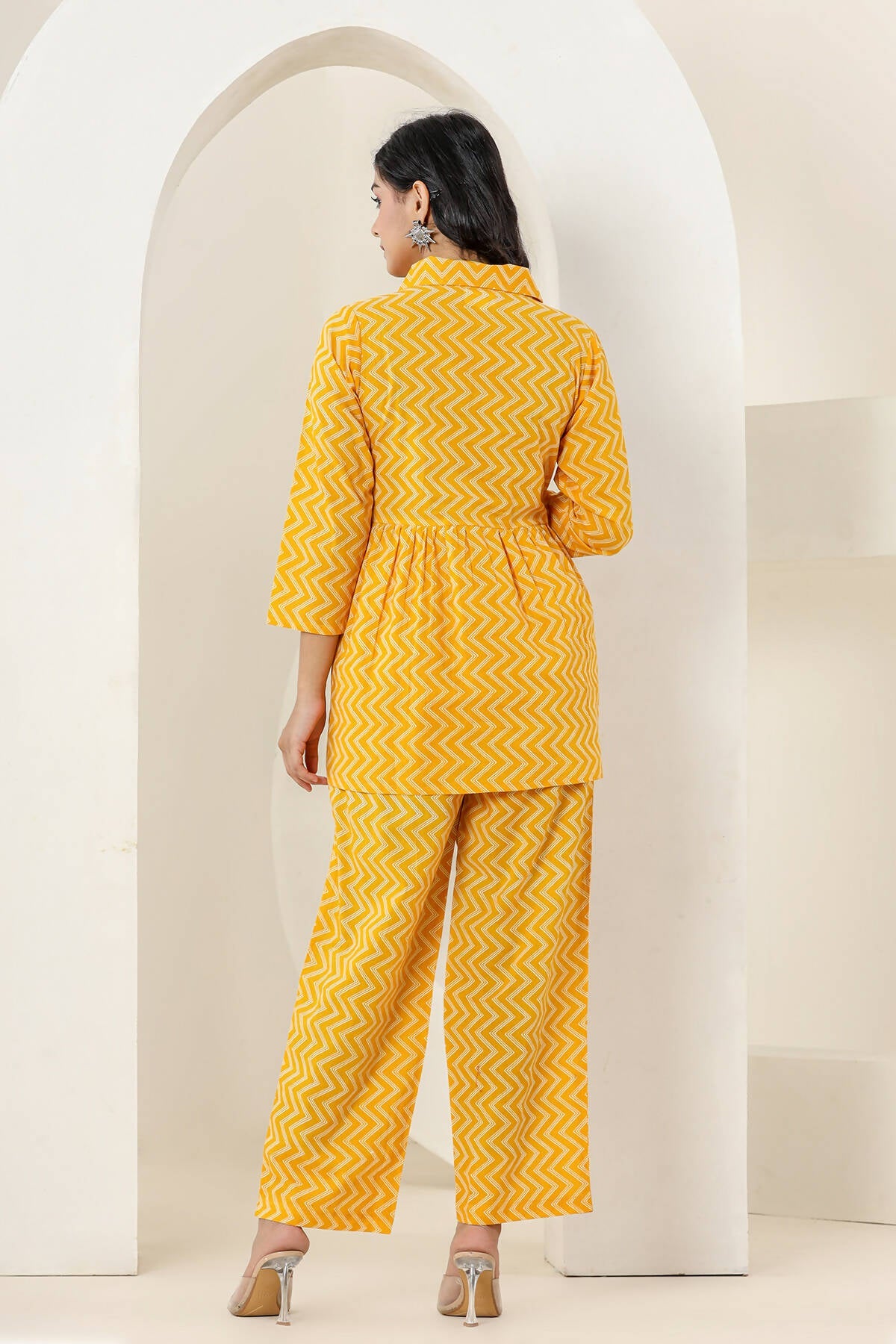 Kaajh Women's Yellow Zigzag Print Cotton Co-ord Set - Swadesiicart