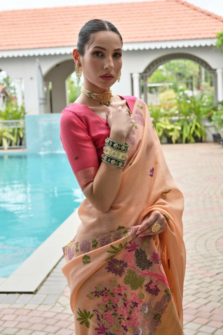 Vishnu Weaves Women's Peach Muga Cotton Thread Weaving Saree with Blouse - Swadesiicart