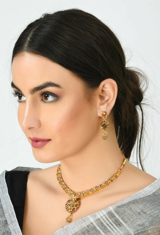 Mominos Fashion Johar Kamal Gold-Polished Brass Finish Stone Choker For Women (Golden) | Swadesiicart