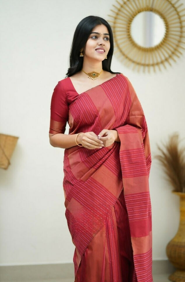 Partywear Designer Red Banarasi Silk Fancy Saree - Starwalk | Swadesiicart