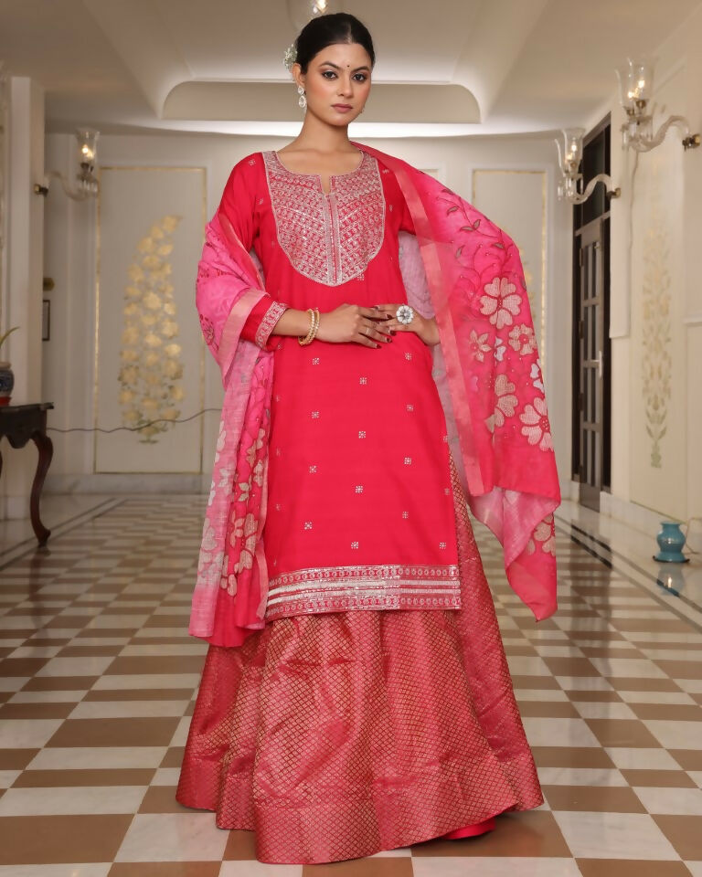 Jyoti Fashion Women's Pink Cotton Silk Floral Print with Embroidered Kurta Set | Swadesiicart