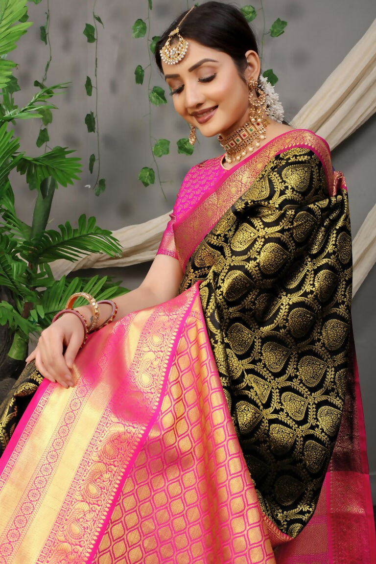 Jyoti Fashion Women's Black Kanjivaram Silk Zari Woven Saree with Blouse | Swadesiicart