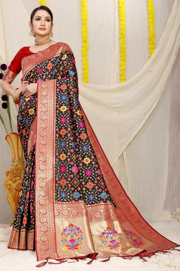 Jyoti Fashion Women's Black Patola Silk Zari Woven Saree with Blouse | Swadesiicart