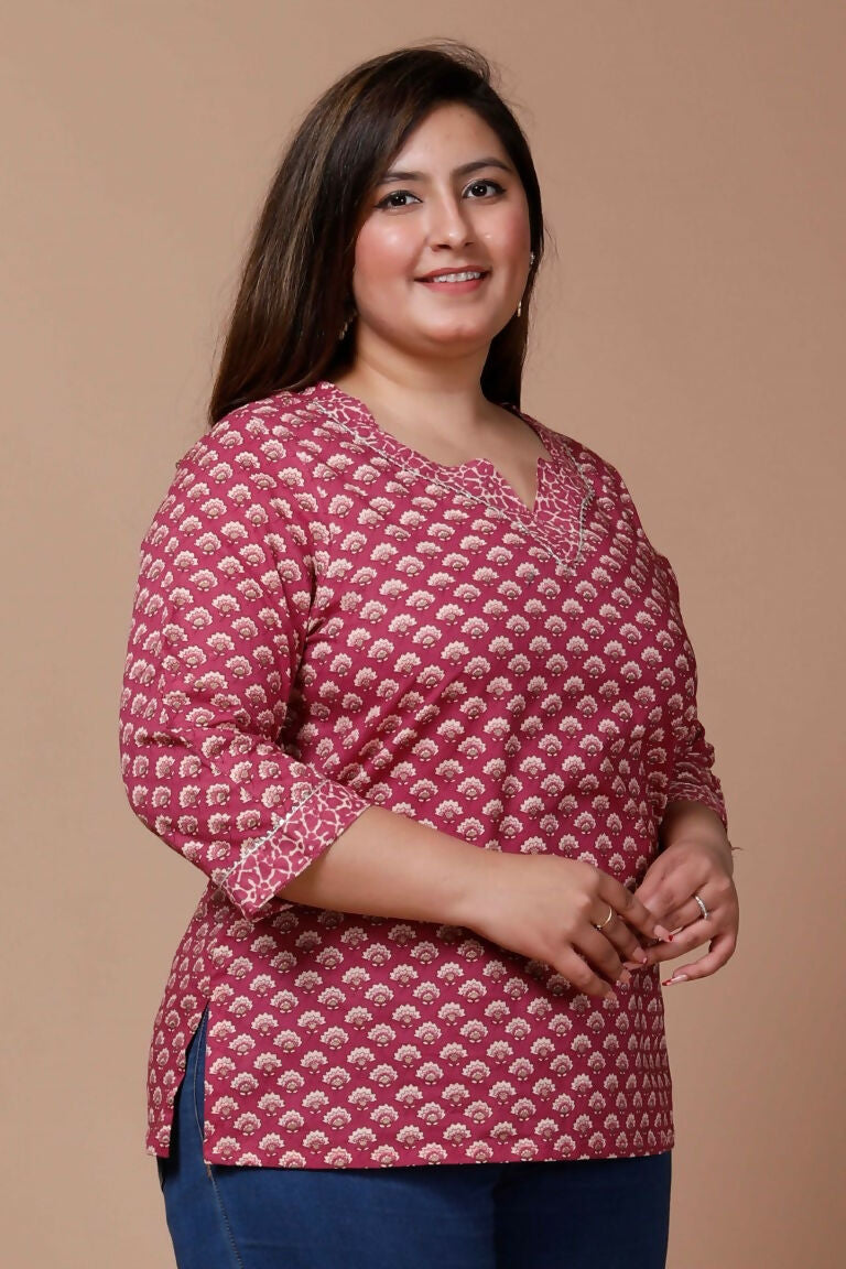 Miravan Women's Plus Size Pink Floral Printed Cotton Kurti - Swadesiicart