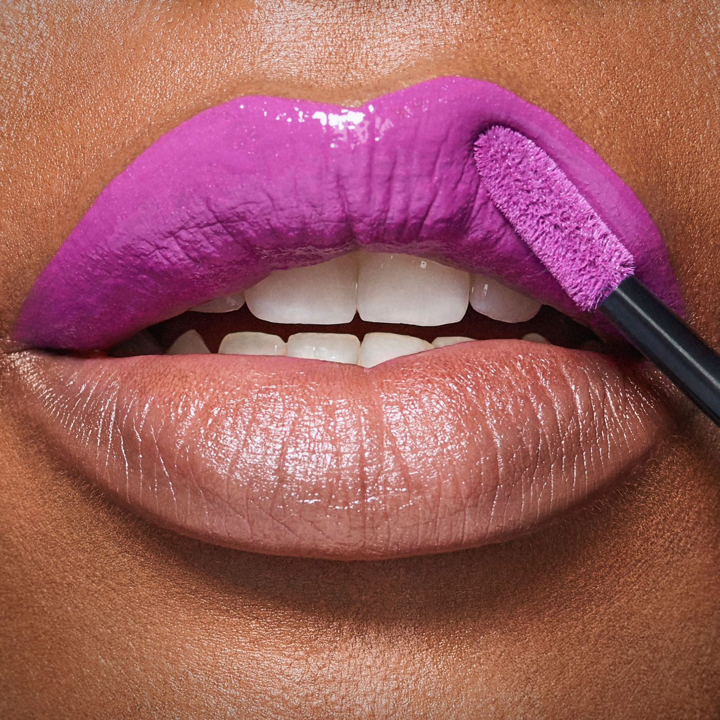 Urban Decay Vice Lip Bond - No Restraints - Swadesiicart