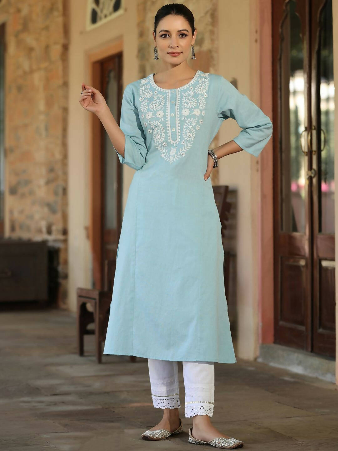 Juniper Women's Blue Cotton Flex Embroidered Straight Kurta | Swadesiicart