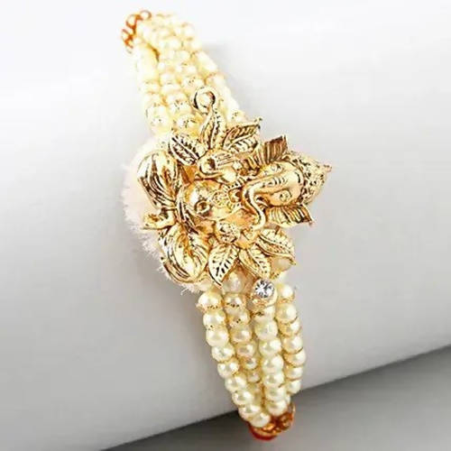 Ganesha Blessings Rakhi & Soan Papdi | Swadesiicart