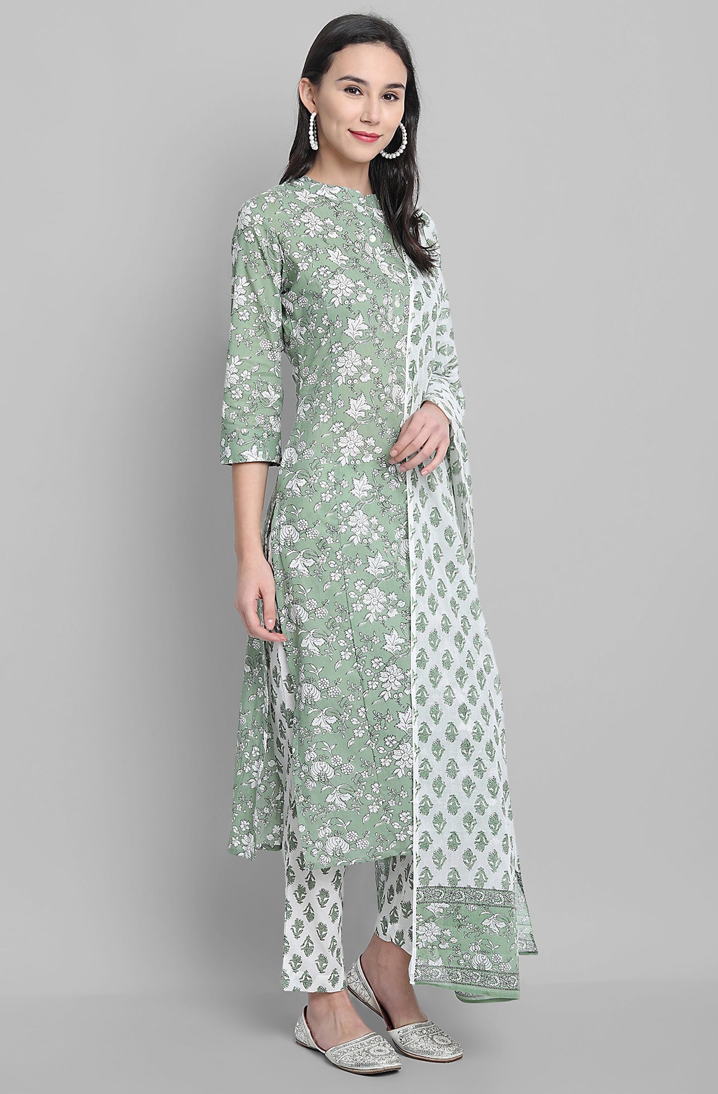 Janasya Women's Light Green Cotton Floral Print Kurta With Pant And Dupatta | Swadesiicart
