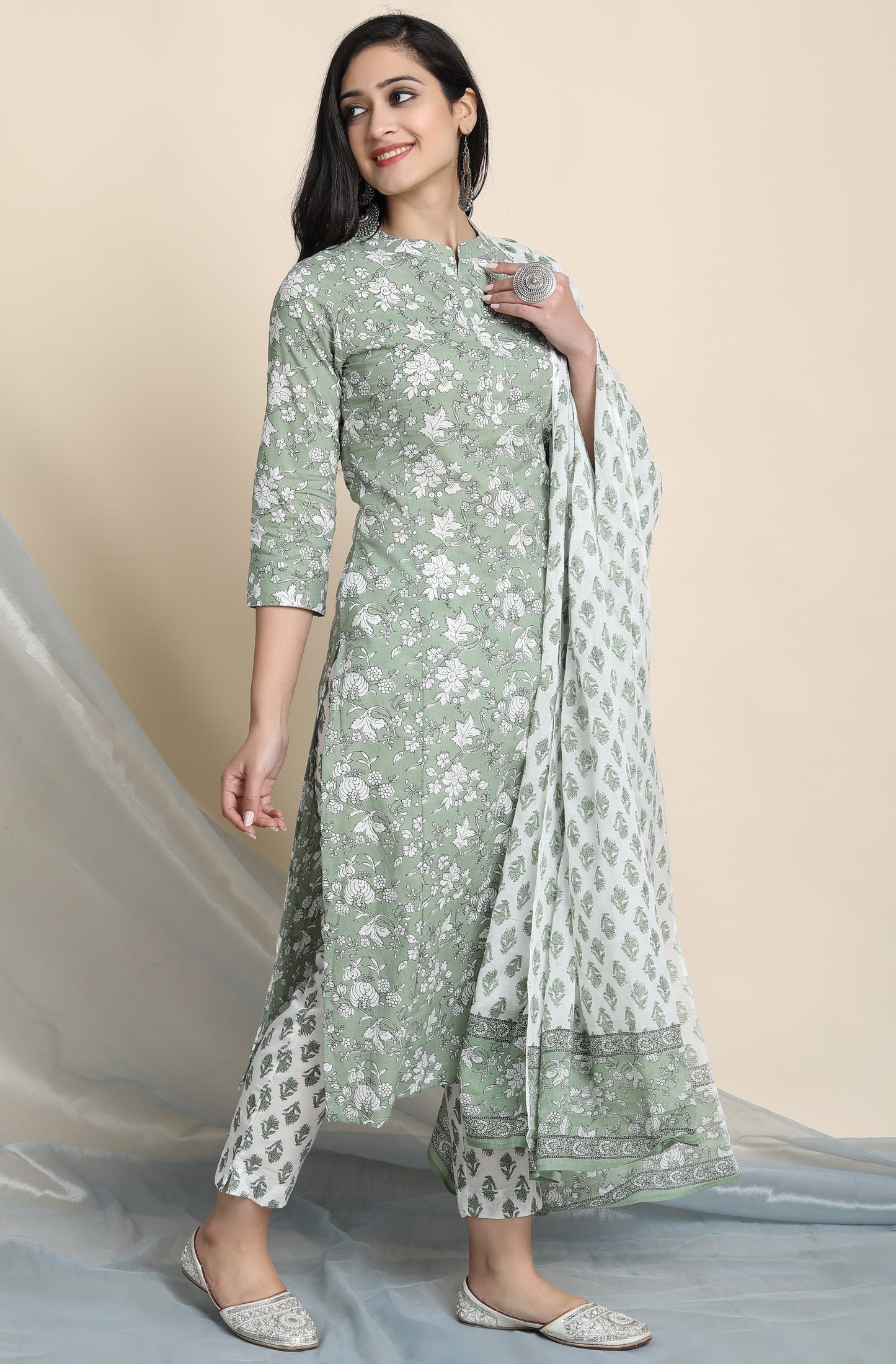 Janasya Women's Light Green Cotton Floral Print Kurta With Pant And Dupatta | Swadesiicart