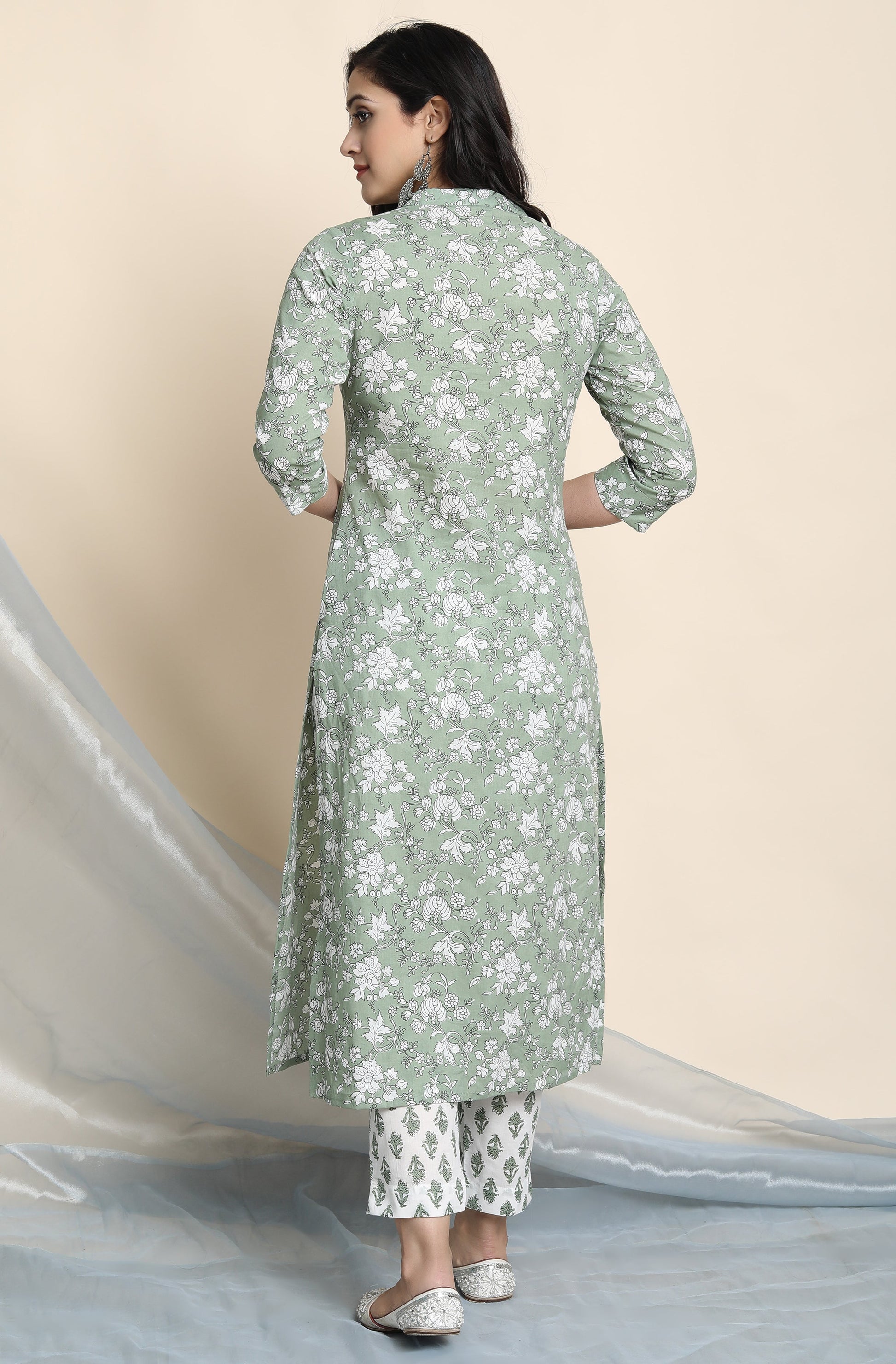 Janasya Women's Light Green Cotton Floral Print Kurta With Pant And Dupatta | Swadesiicart