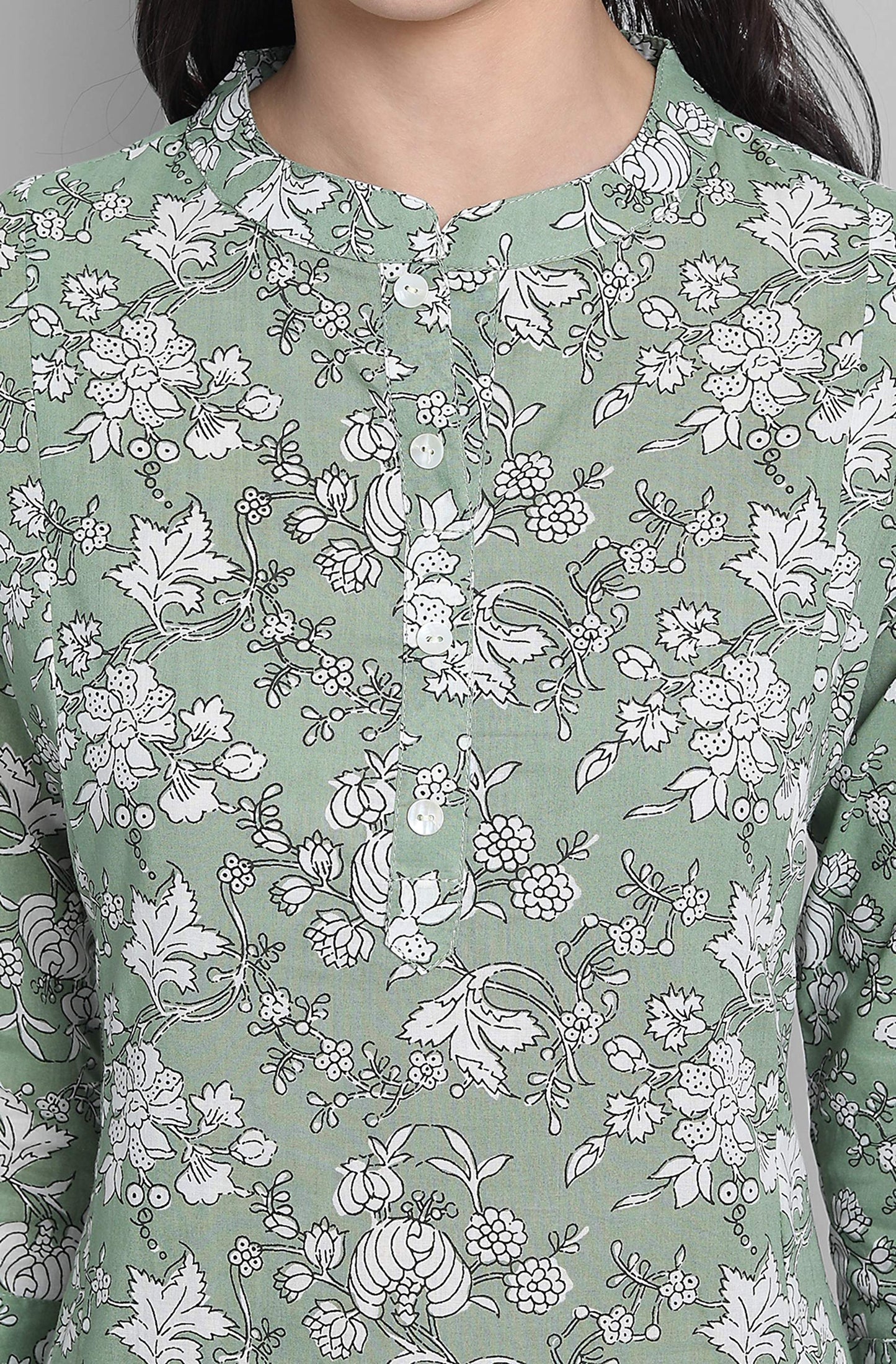 Janasya Women's Light Green Cotton Floral Print Kurta With Pant And Dupatta | Swadesiicart