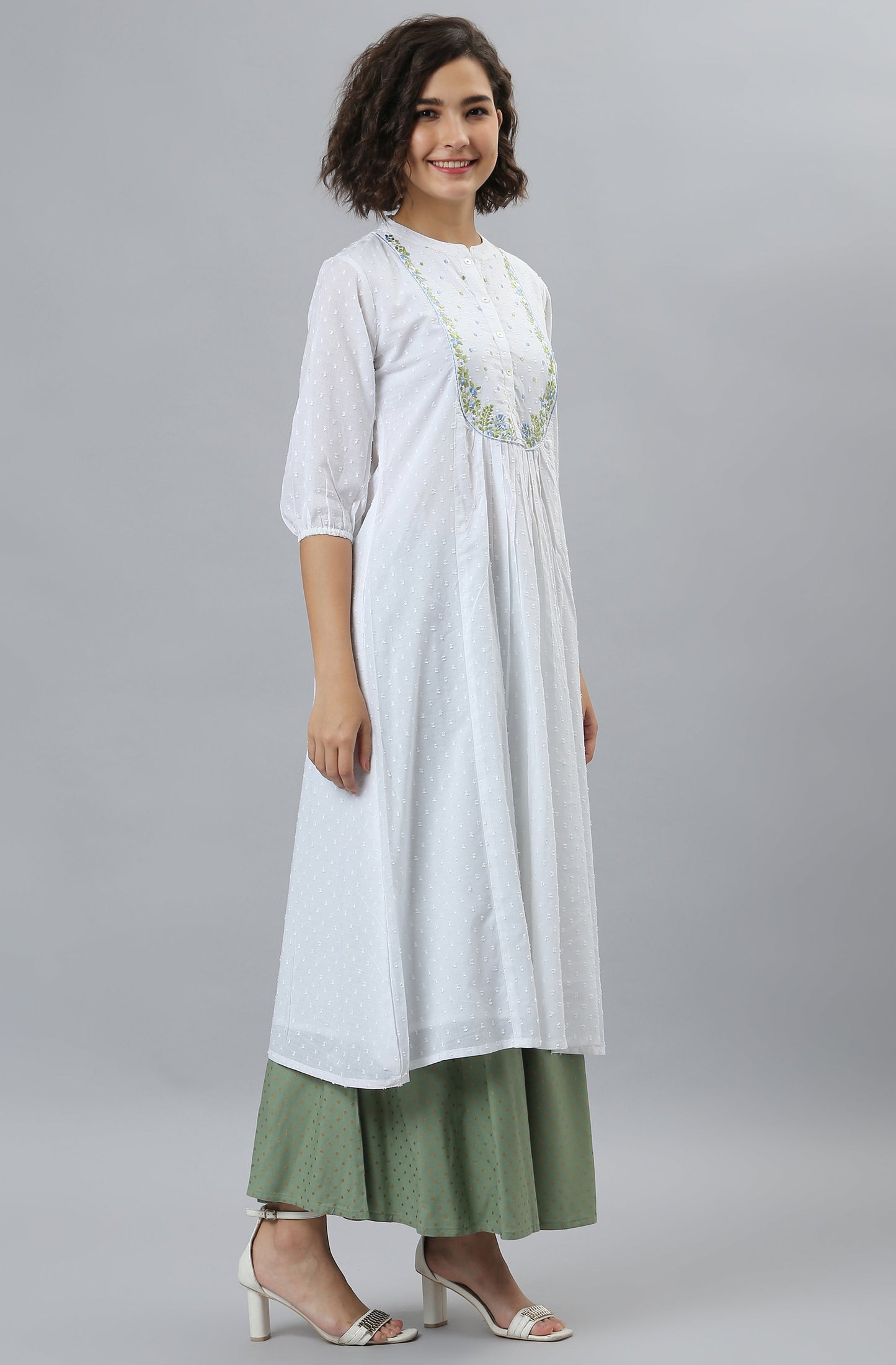 Janasya Women's White Cotton Embroidered Flared Kurta | Swadesiicart