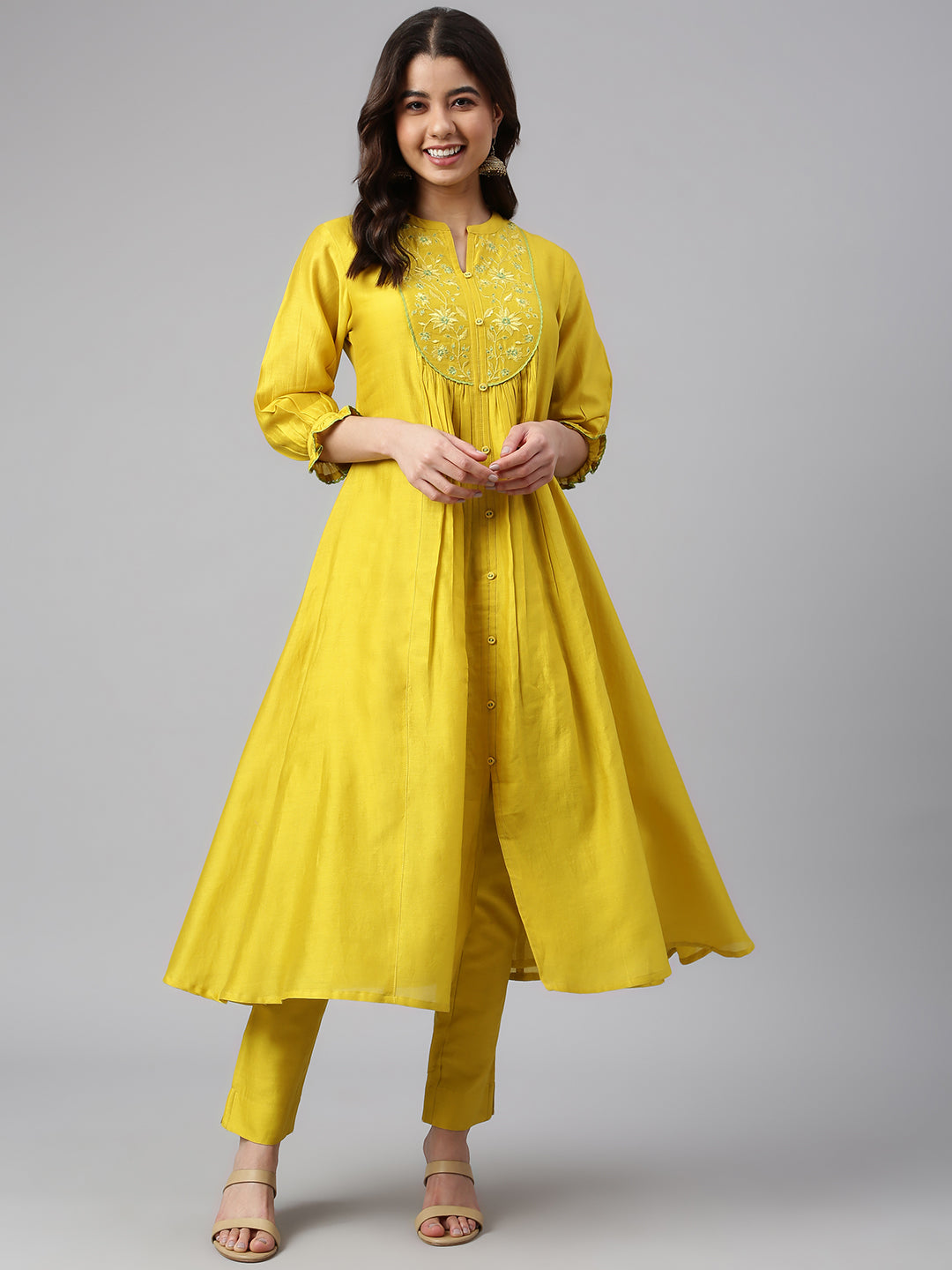 Janasya Women's Yellow Crepe Silk Solid Kurta With Pant | Swadesiicart