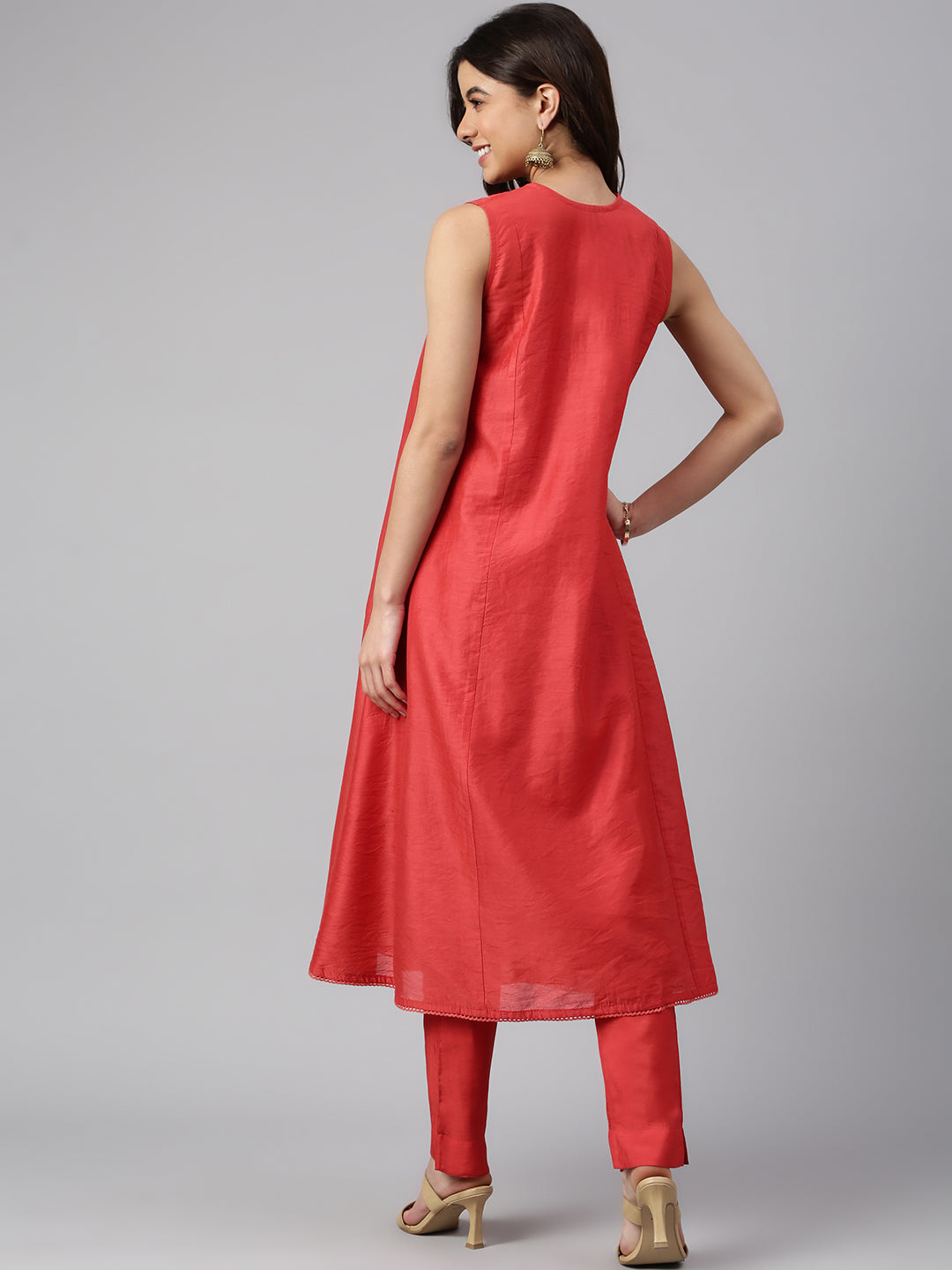 Janasya Women's Red Art Silk Solid Kurta With Pant | Swadesiicart