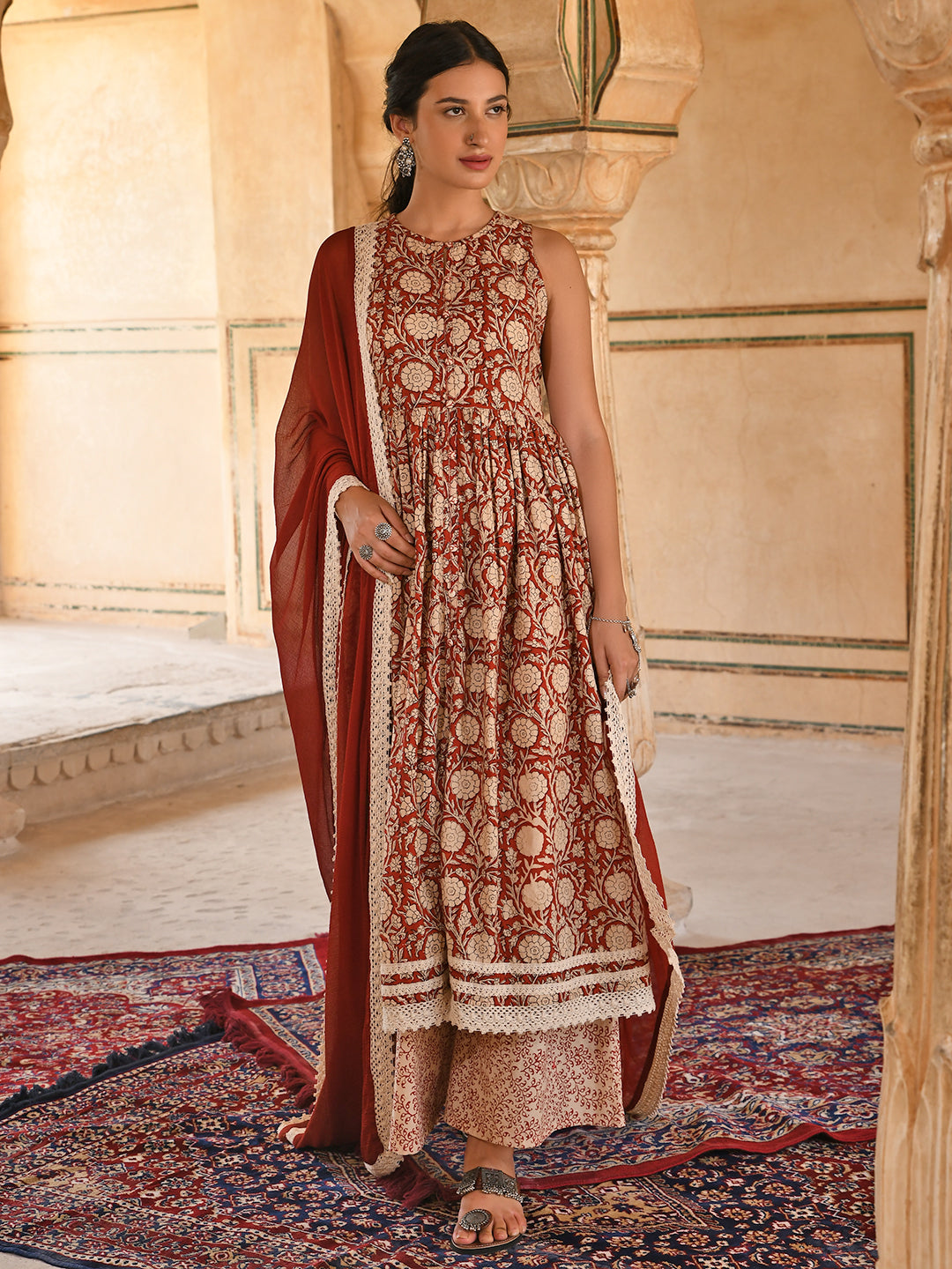 Janasya Women's Rust Cotton Floral Print Kurta With Palazzo And Dupatta | Swadesiicart