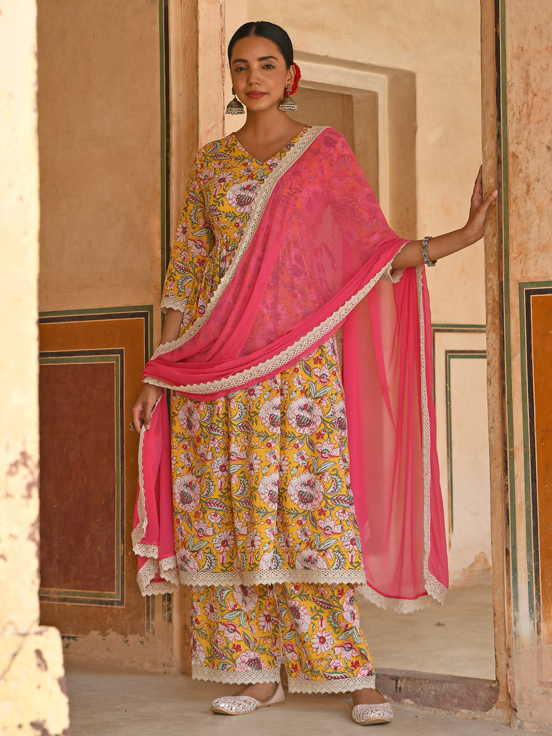 Janasya Women's Yellow Cotton Floral Print Kurta With Palazzo And Dupatta | Swadesiicart