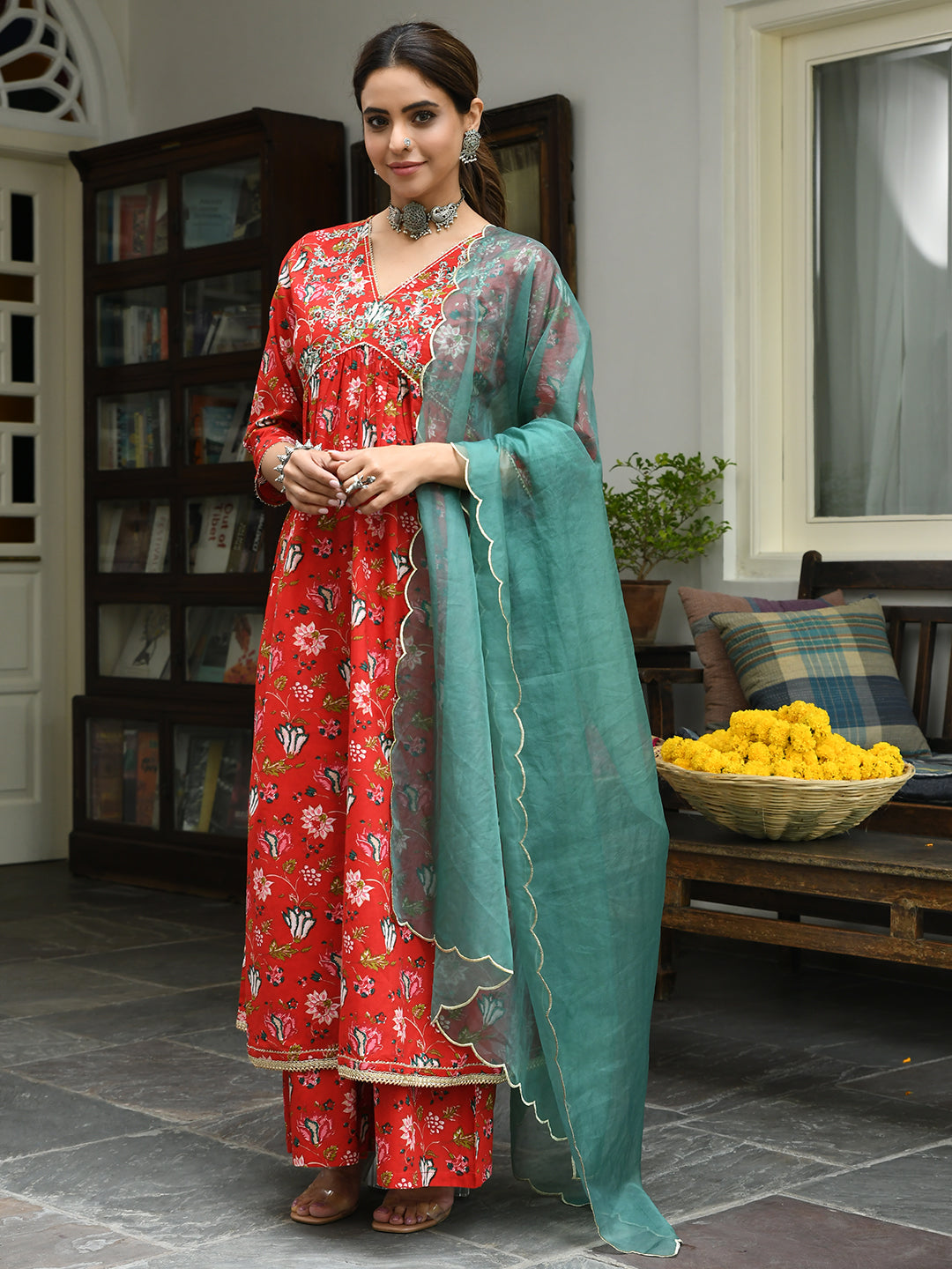 Janasya Women's Red Cotton Floral Block Print Kurta With Palazzo And Dupatta | Swadesiicart