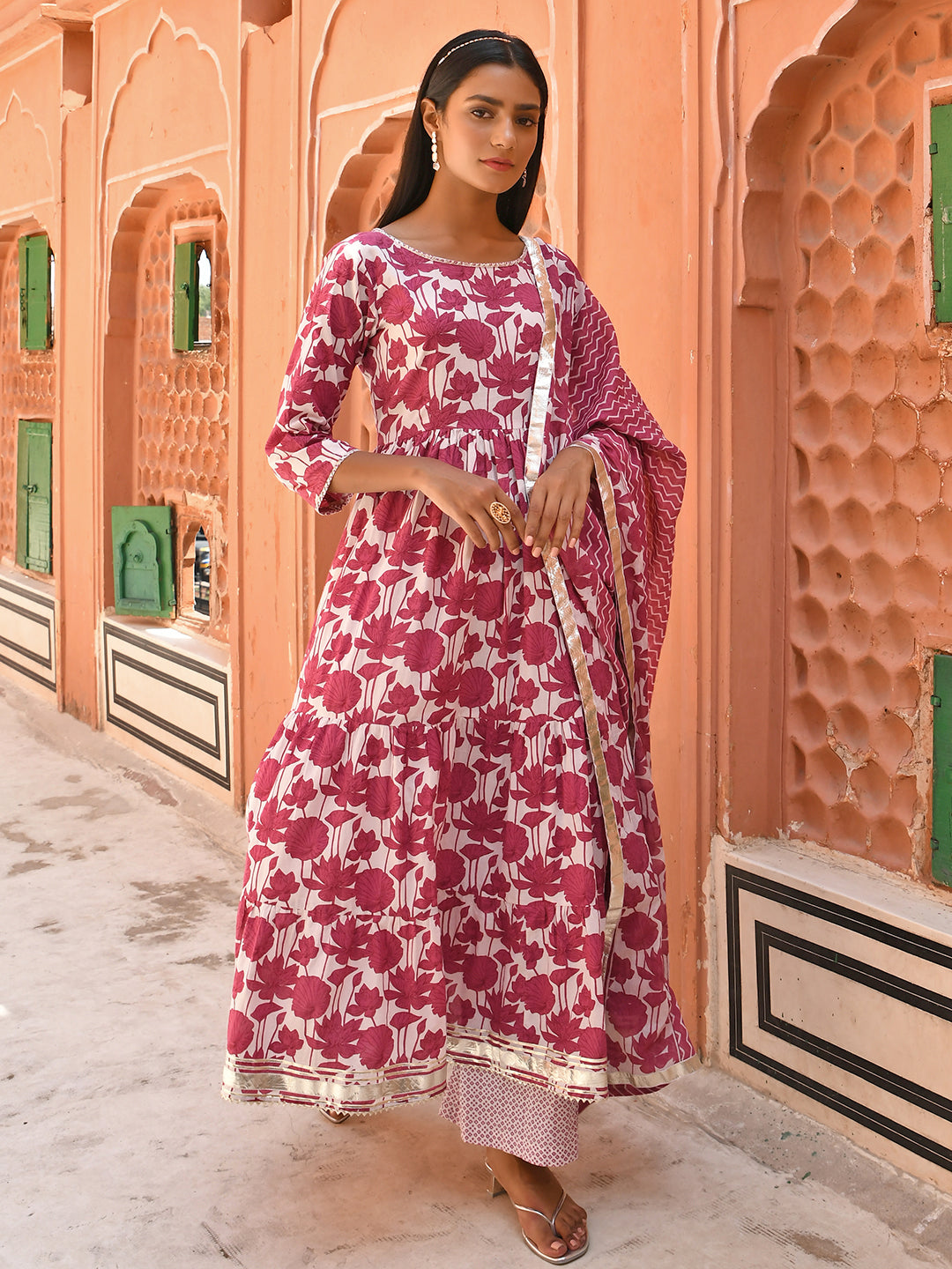 Janasya Women's White Cotton Floral Print Kurta With Palazzo And Dupatta | Swadesiicart