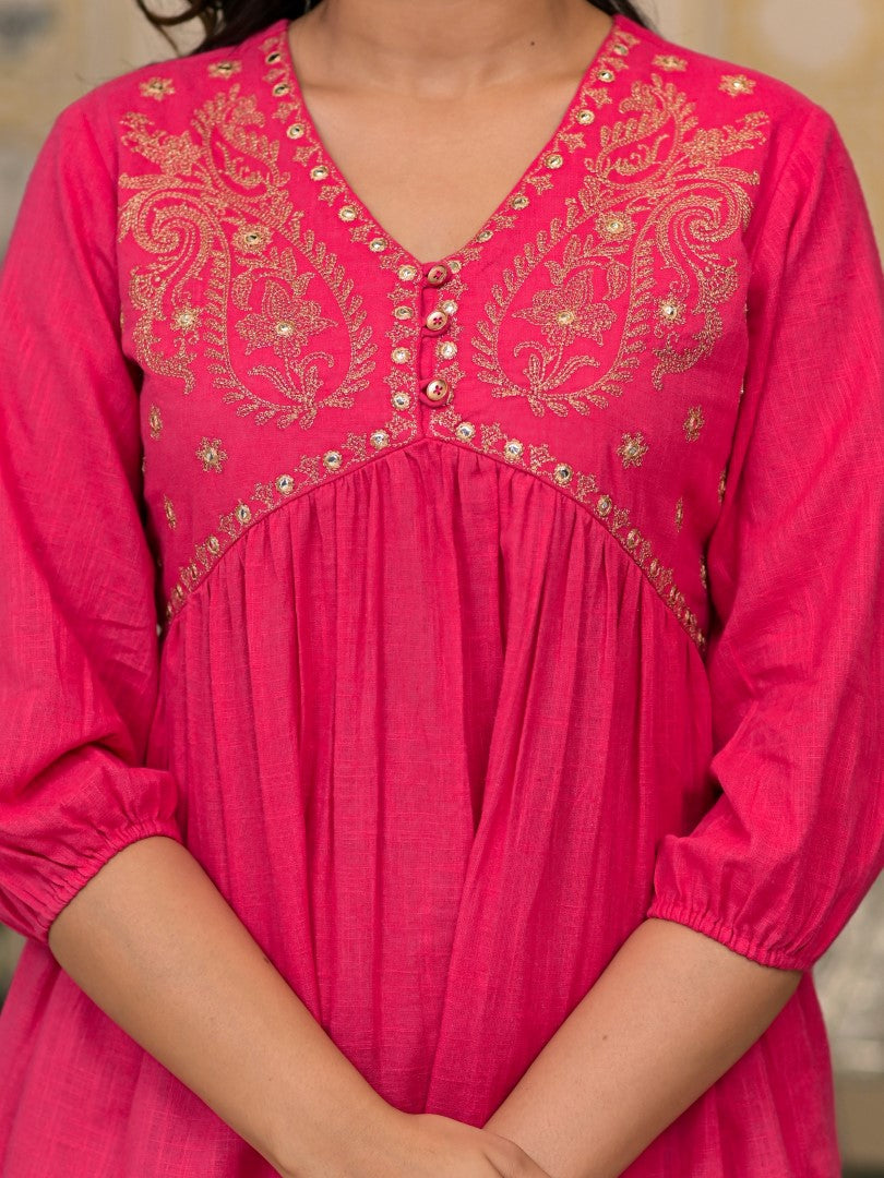 Juniper Women's Fuchsia Embroidered Cotton Tunic And Pant Co-Ord Set With Mirror & Zari Work - Swadesiicart