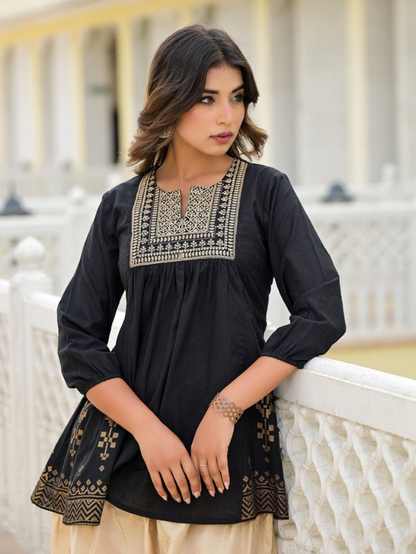 Juniper Women's Black Ethnic Motif Printed Tunic & Dhoti Pant Co-Ord Set For With Zari Embroidery - Swadesiicart