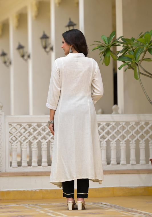 Juniper Off-White Solid Kurta With Mirror Work - Swadesiicart