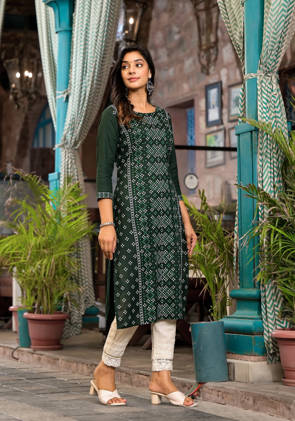 Juniper Women's Green Ethnic Motif Printed Round NeckRayon Kurta With Straight Hemline - Swadesiicart