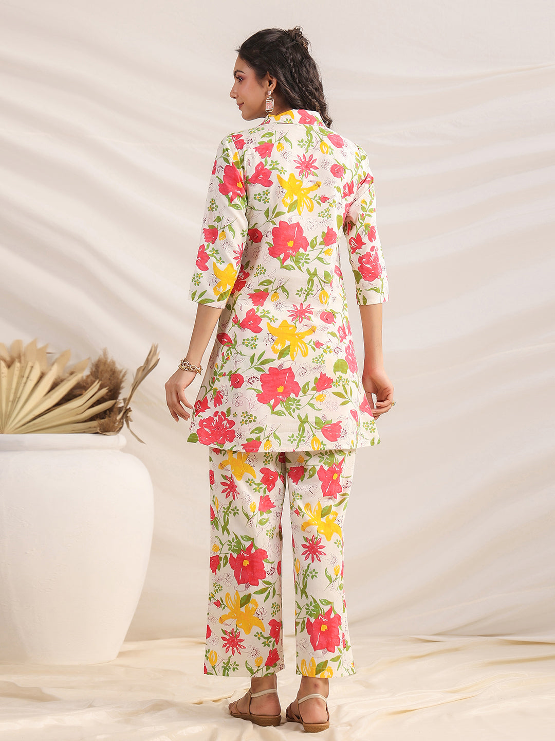 Janasya Straight Cambric Off White Floral Shirt Collar Co-Ords - Swadesiicart