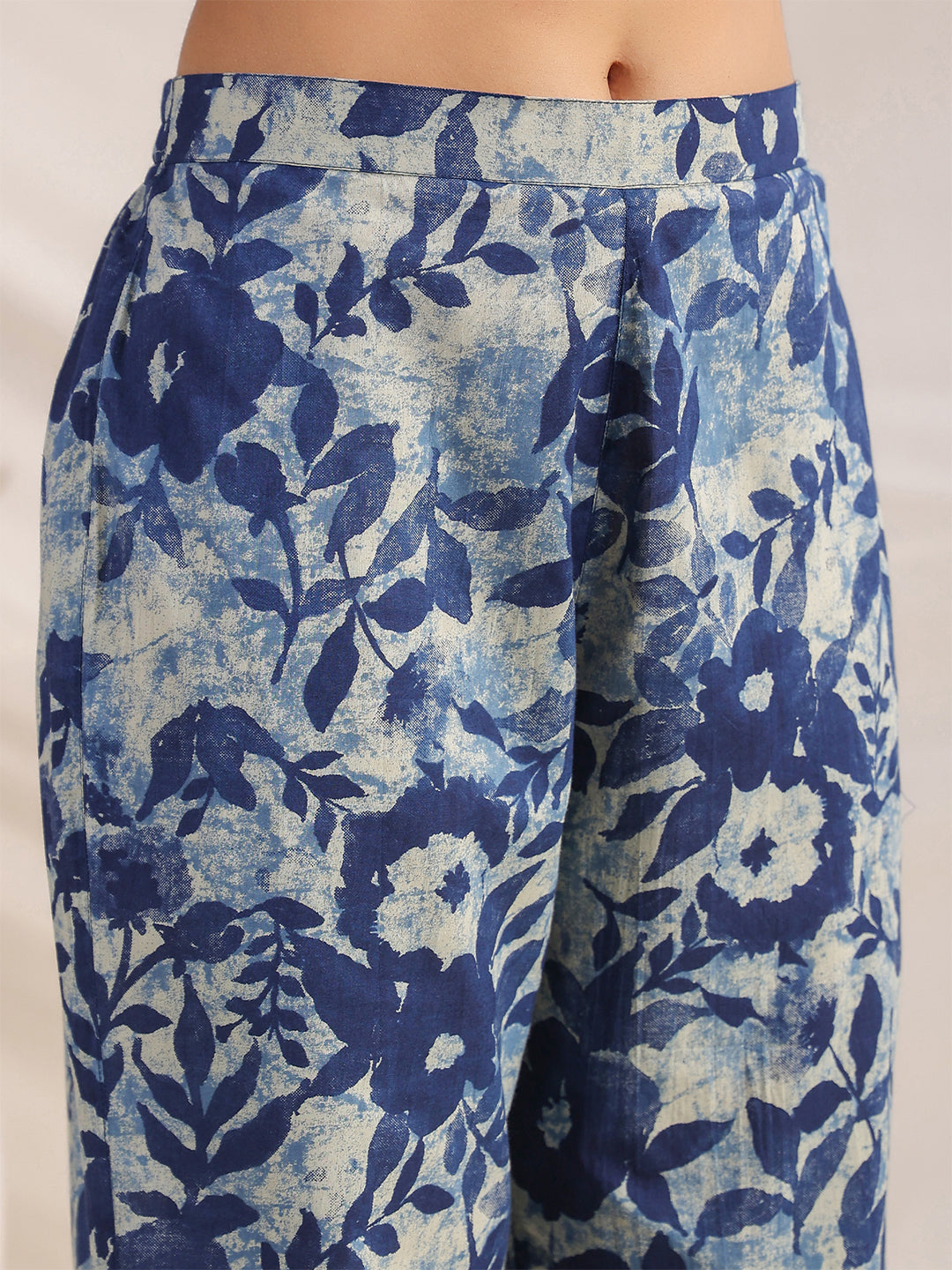 Janasya Dark Cotton Floral Straight Top & Bottom Set | Swadesiicart