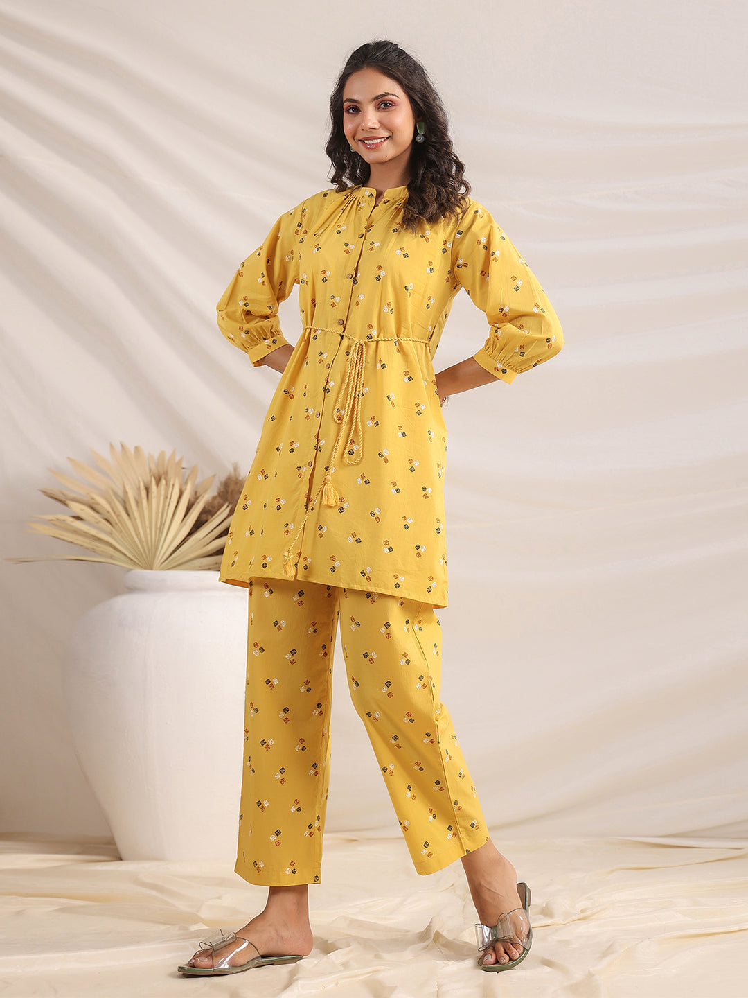 Janasya Gathering Cambric Mustard Geometric Band Collar Co-Ords - Swadesiicart