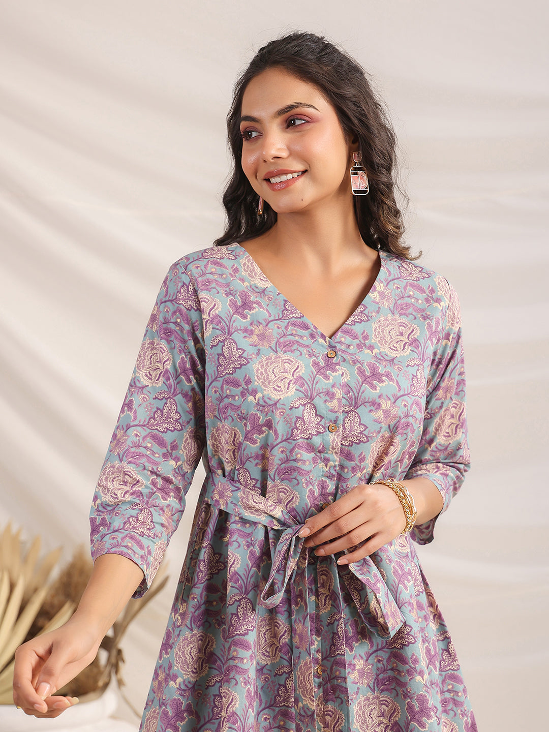 Janasya A-Line Cambric Grey Ethnic Motifs V-Neck Co-Ords - Swadesiicart