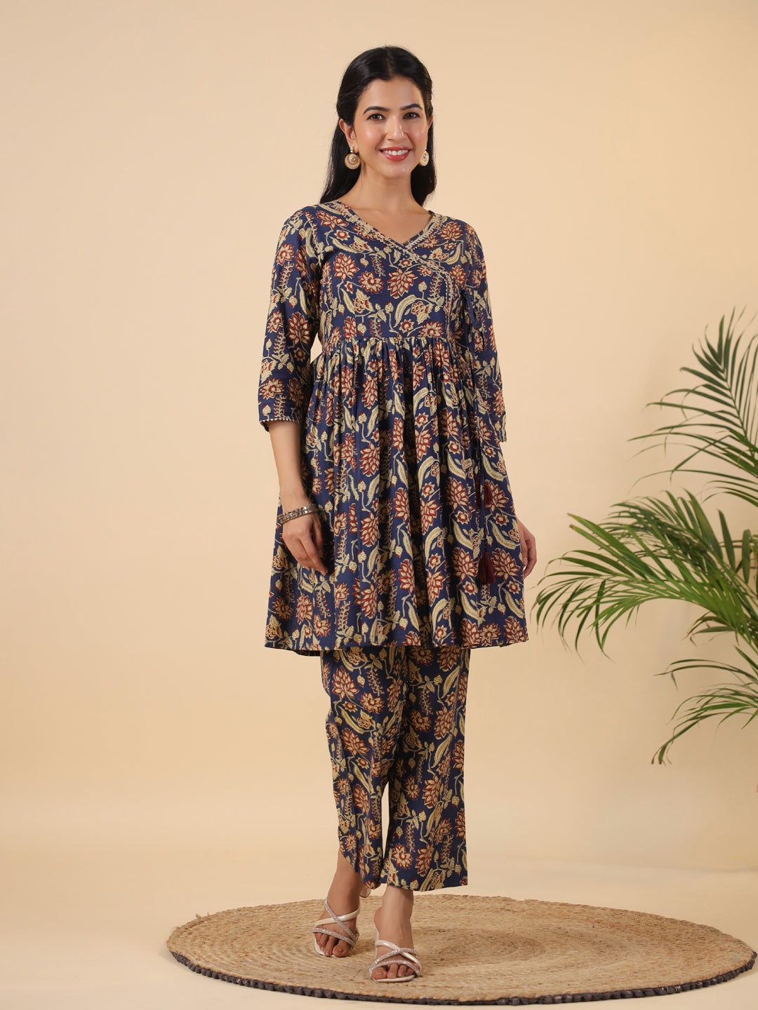 Janasya Navy Blue Cambric Ethnic Motifs Co-Ords - Swadesiicart