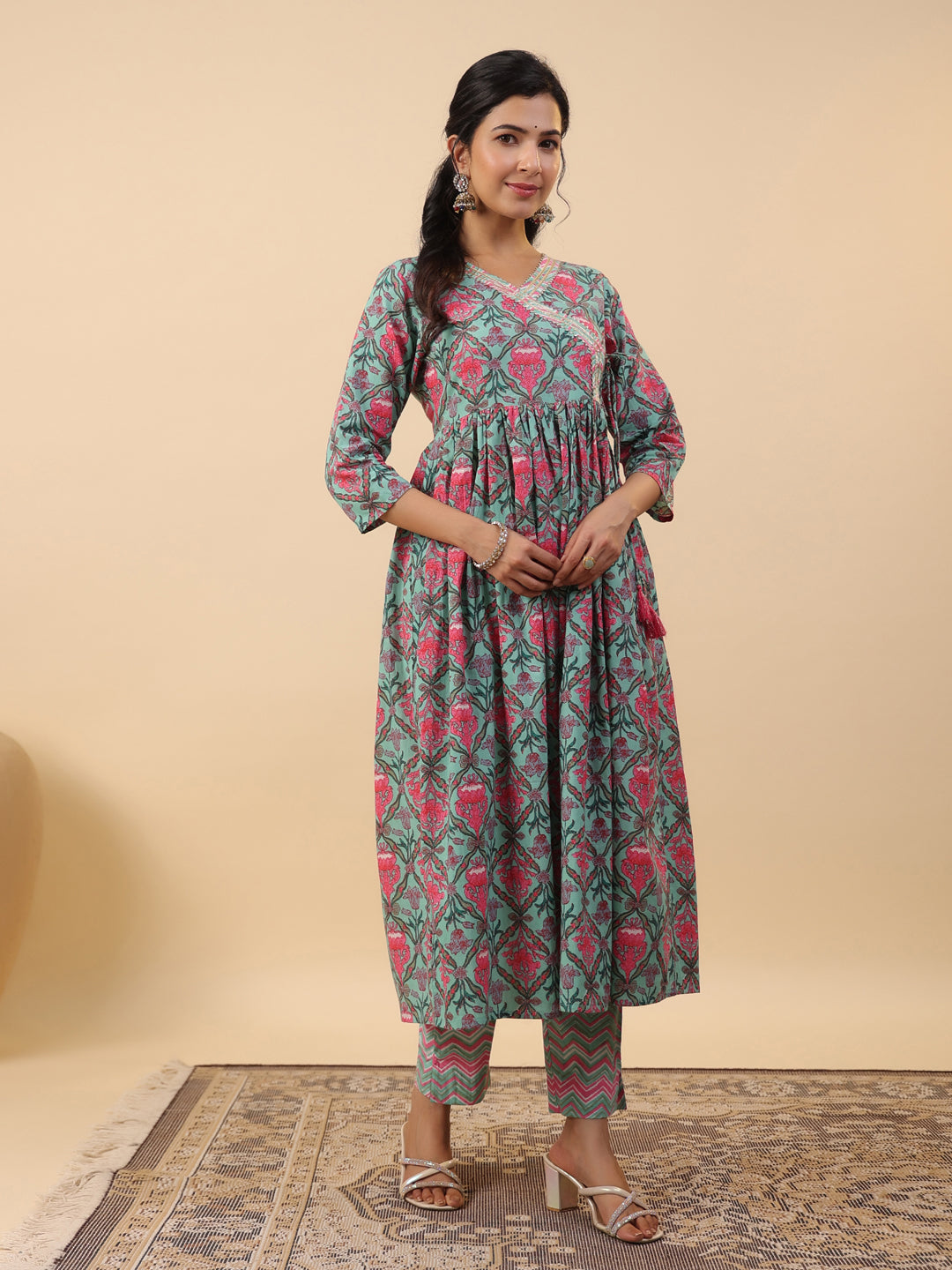 Janasya Green Cambric Ethnic Motifs Co-Ords - Swadesiicart