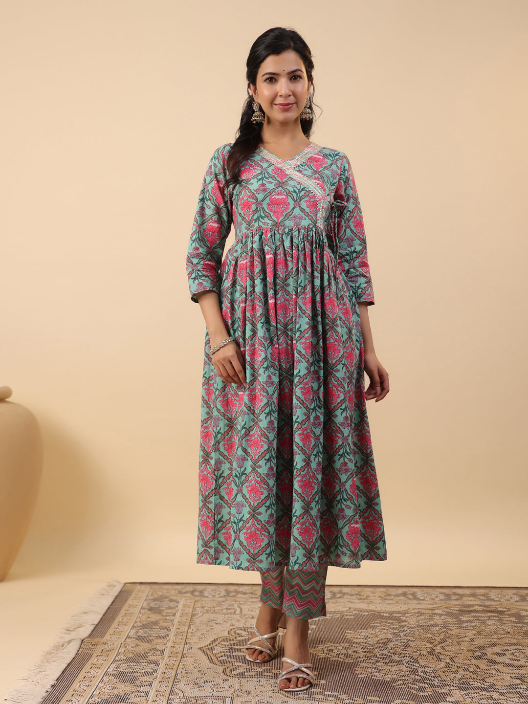 Janasya Green Cambric Ethnic Motifs Co-Ords - Swadesiicart