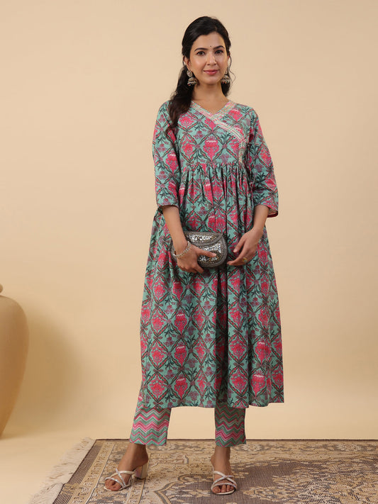Janasya Green Cambric Ethnic Motifs Co-Ords - Swadesiicart