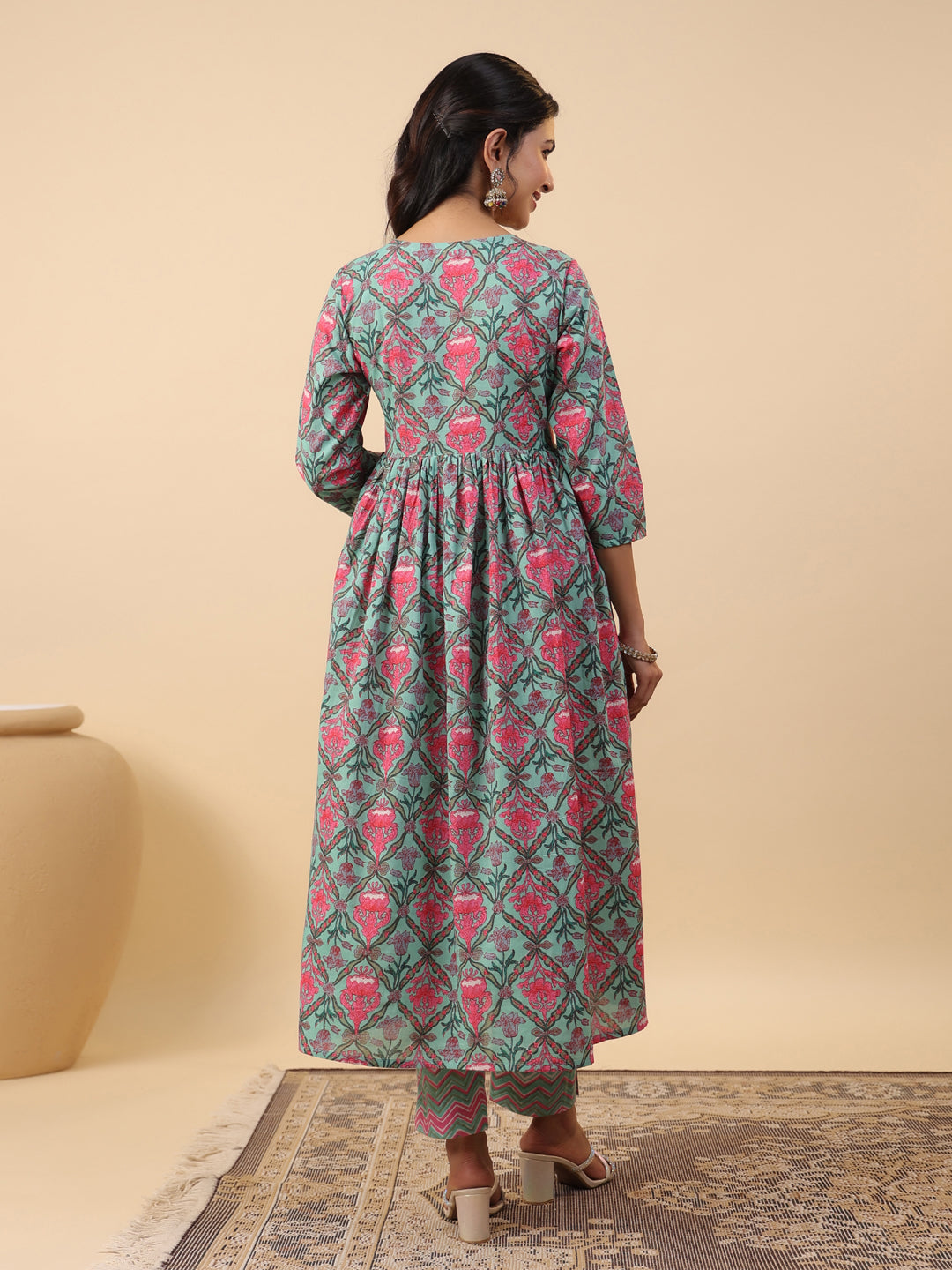 Janasya Green Cambric Ethnic Motifs Co-Ords - Swadesiicart