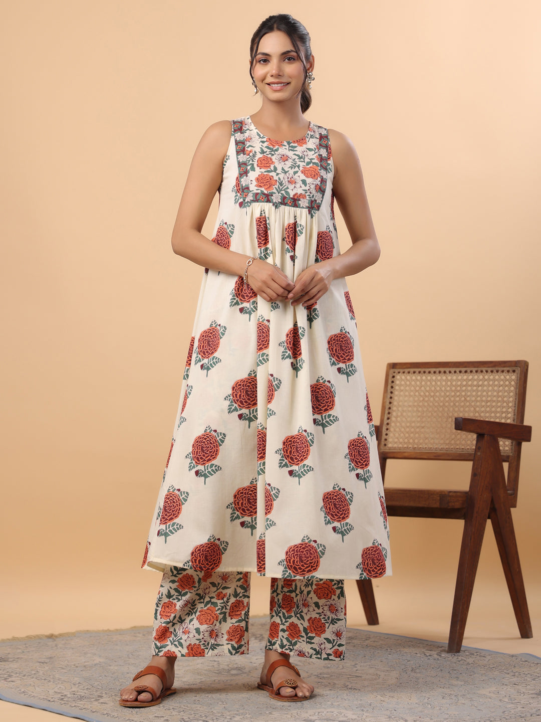 Janasya Gathered Cambric Cream Floral Round Neck Kurta & Bottom | Swadesiicart