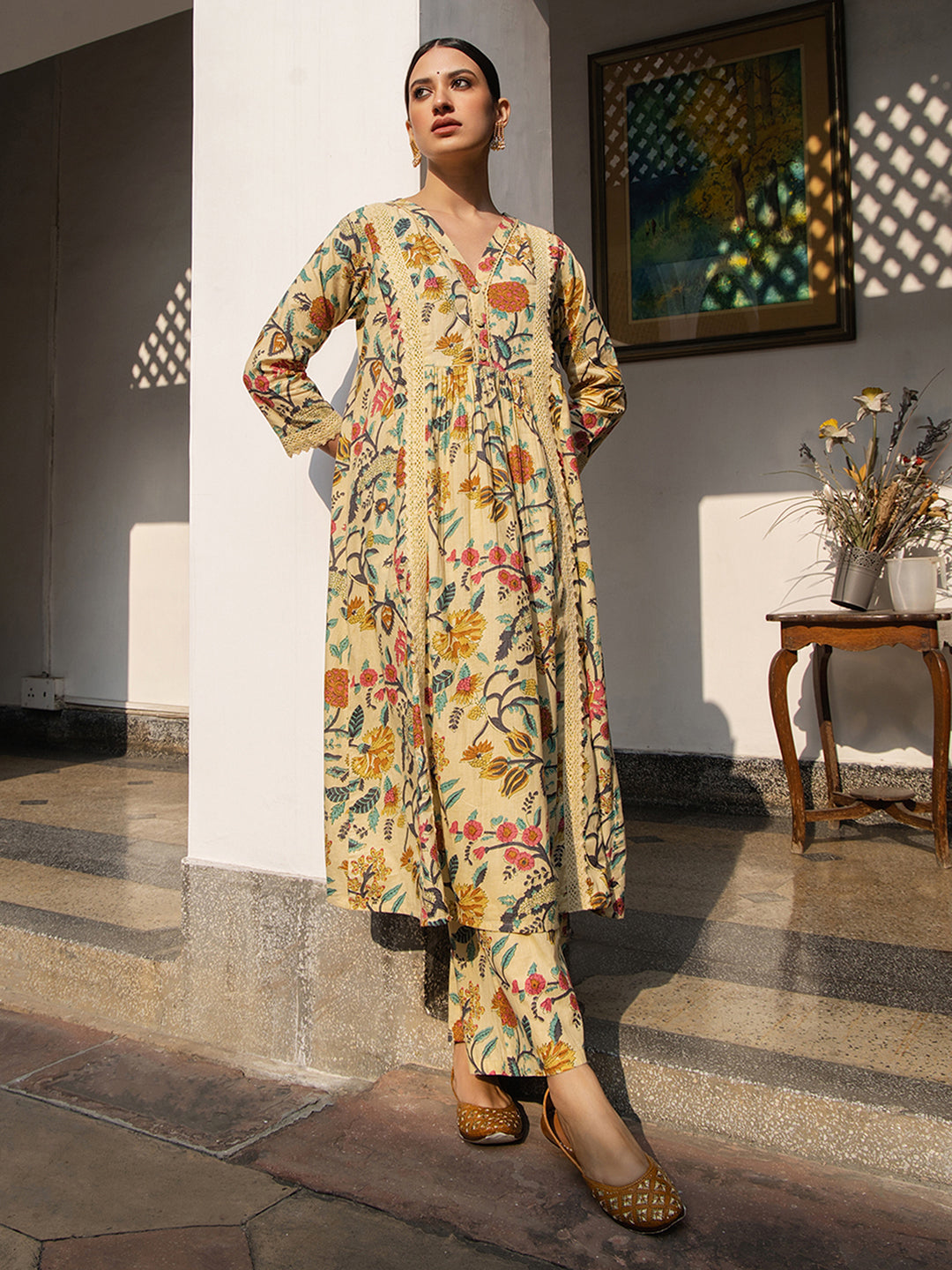 Janasya Gathered Cambric Beige Floral V-Neck Kurta & Bottom | Swadesiicart