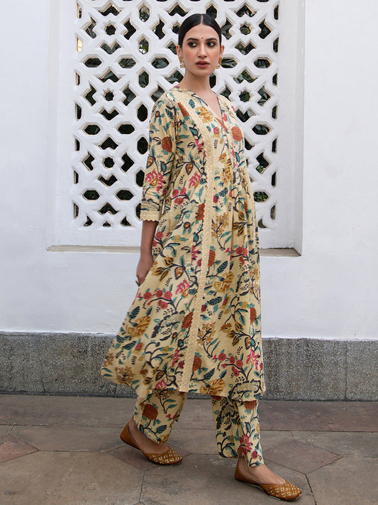Janasya Light Cotton Floral Gathered Kurta Set | Swadesiicart
