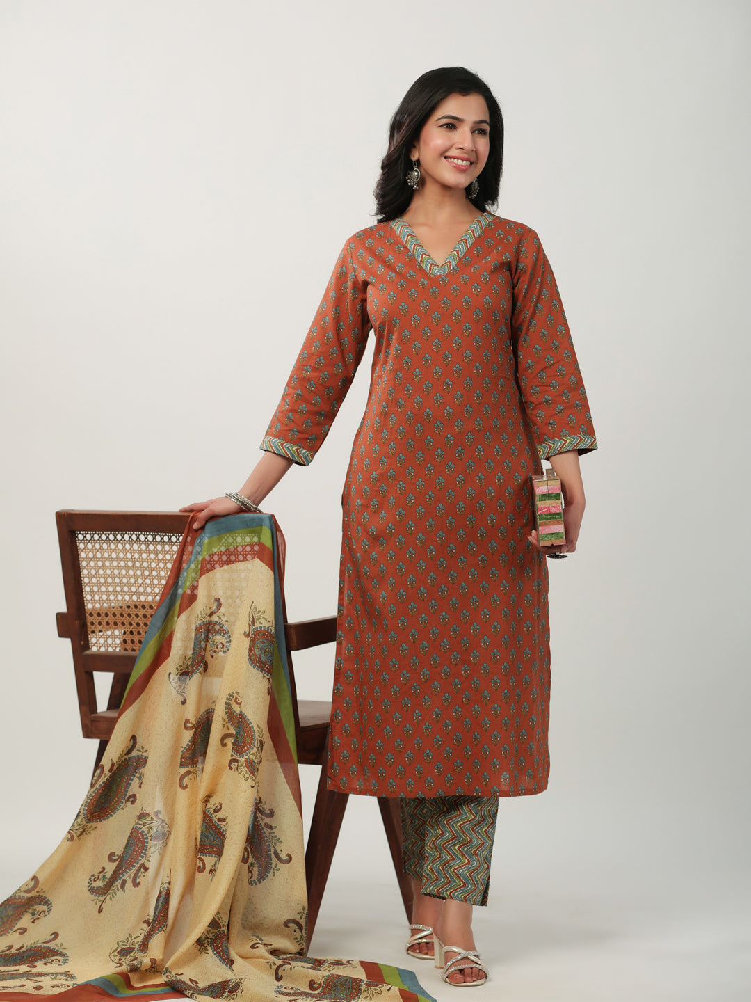 Janasya Regular Cambric Brown Floral V-Neck Set | Swadesiicart