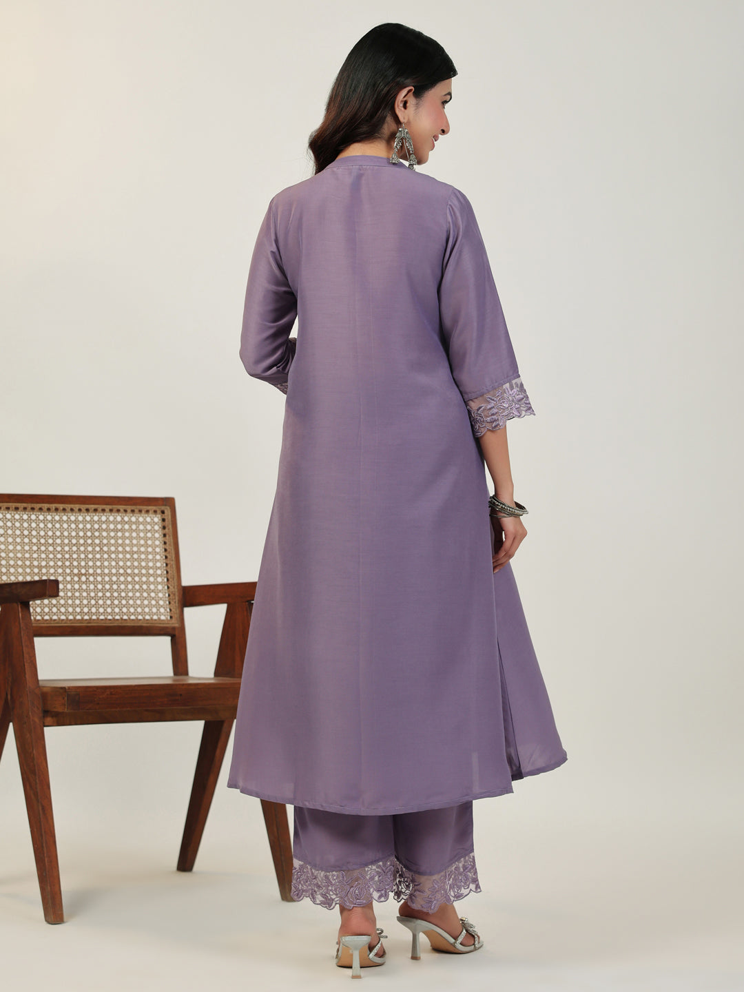 Janasya A-Line Muslin Lavender Solid V-Neck with Band Collar Kurta & Bottom | Swadesiicart