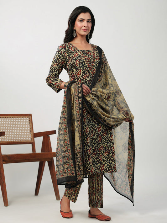 Janasya Straight Cambric Black Batik V-Neck Set | Swadesiicart